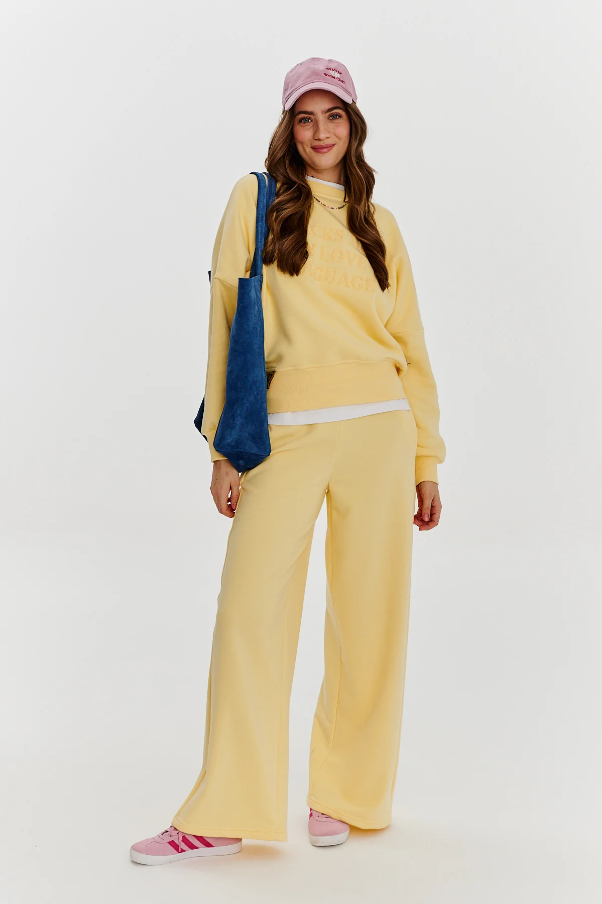 Love Language sweatshirt - Image 31