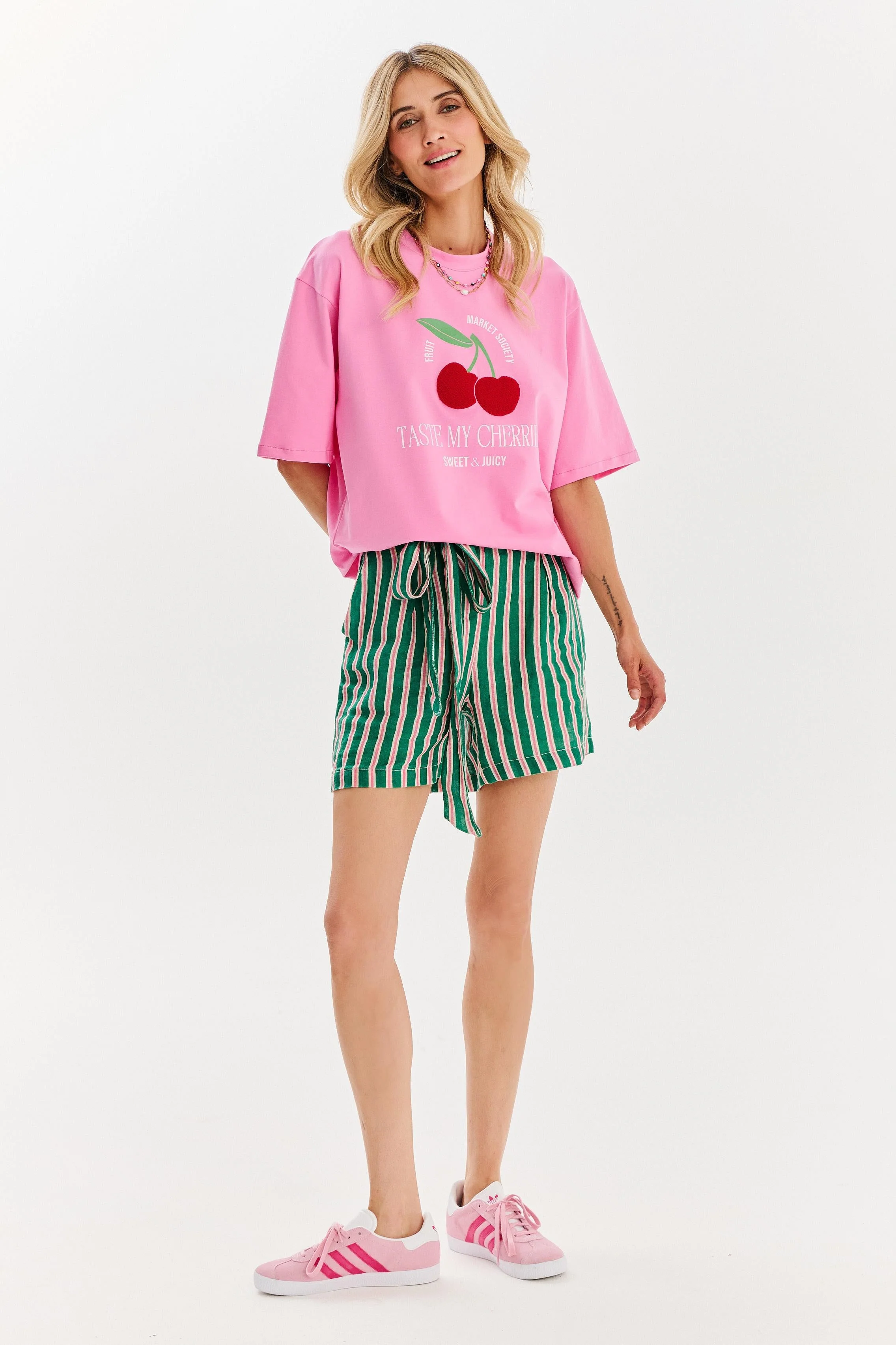 Taste My Cherries T-shirt - Image 12